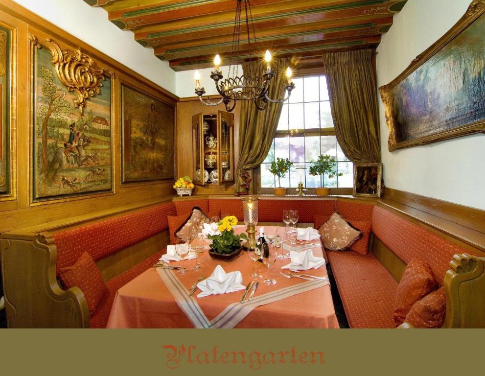 Der Platengarten Ansbach Ngoại thất bức ảnh