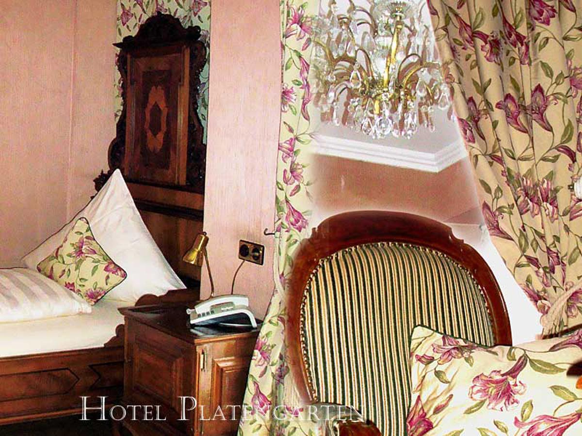 Der Platengarten Ansbach Ngoại thất bức ảnh